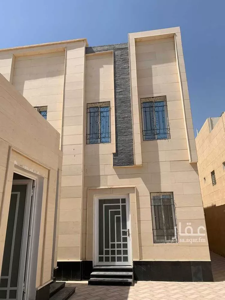 فيلا للإيجار في شارع الاسره, حي العقيق, مدينة الخبر, المنطقة الشرقية