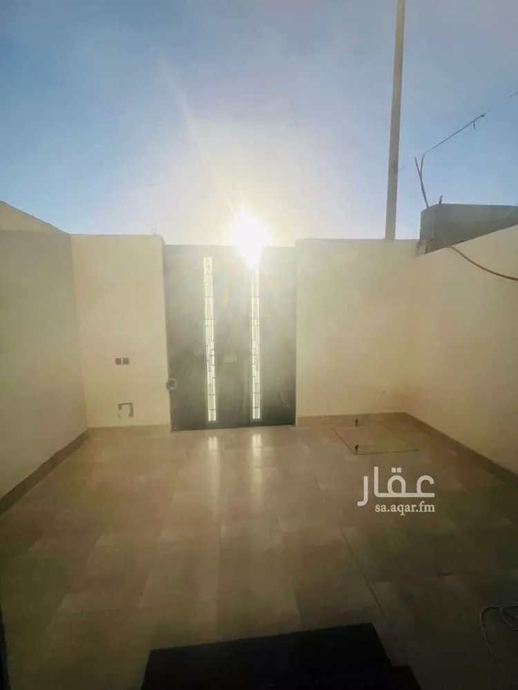 دور للبيع في شارع البحور, حي العقيق, مدينة الخبر, المنطقة الشرقية صورة 2