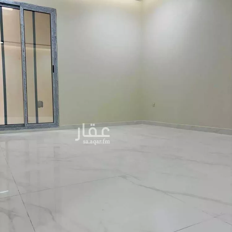 شقة للبيع في شارع الانوار, حي البحيرة, مدينة الخبر, المنطقة الشرقية صورة 2