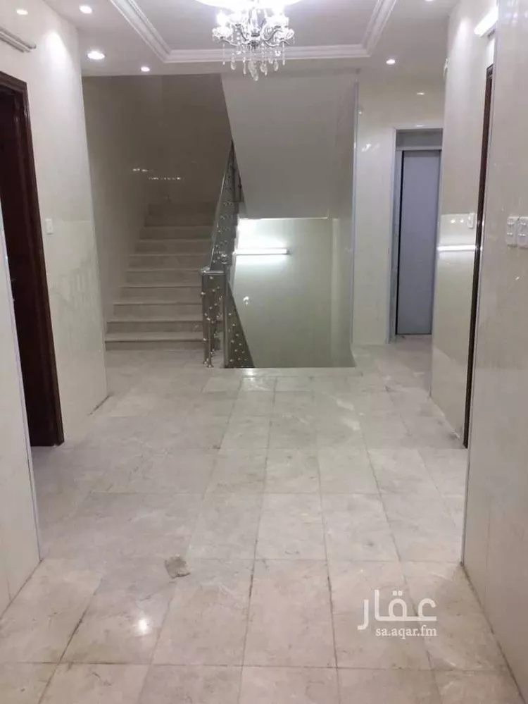 شقة للإيجار في شارع 4443256, حي السوق, مدينة الباحة, منطقة الباحة صورة 3