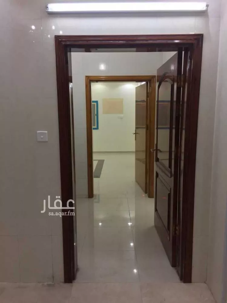 شقة للإيجار في شارع 4443256, حي السوق, مدينة الباحة, منطقة الباحة صورة 4