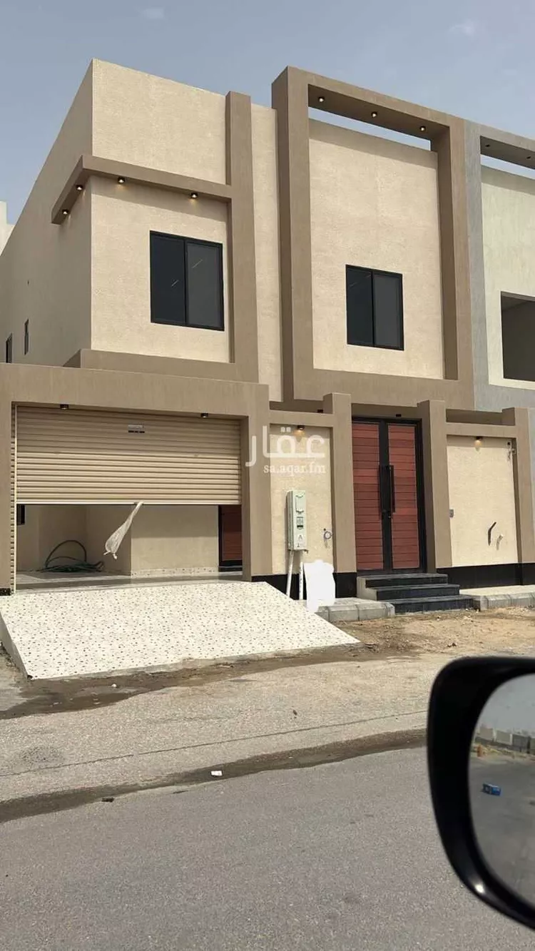 فيلا للبيع في شارع ابن نفيسه, حي الحمراء الثاني, مدينة الاحساء, المنطقة الشرقية