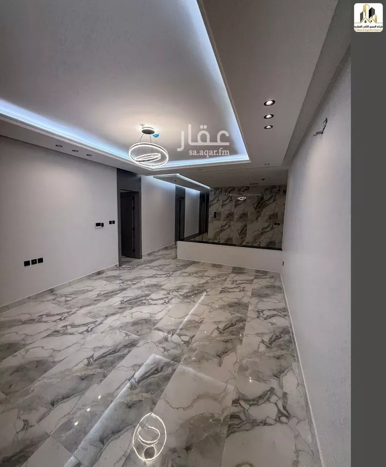 شقة للبيع في شارع دبسان, حي هجر, مدينة الدمام, المنطقة الشرقية صورة 2