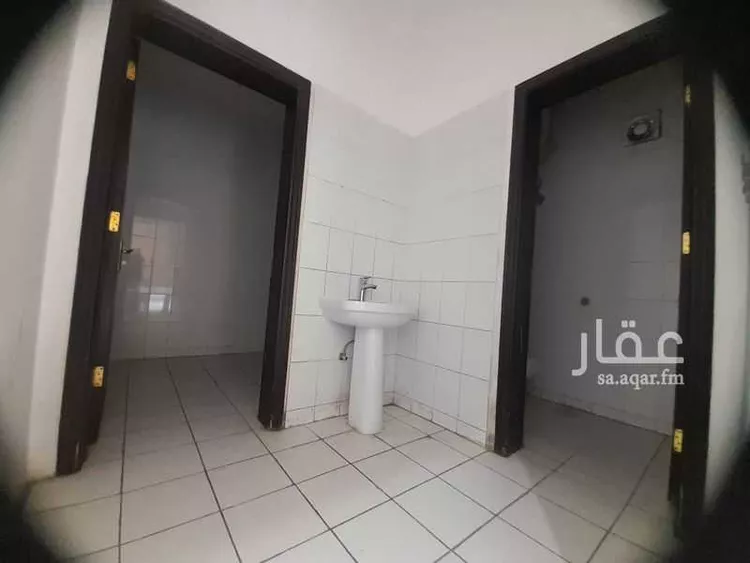 مستودع للإيجار في شارع سعد بن عبيد الاوسي, حي طيبة, مدينة الرياض, منطقة الرياض صورة 5
