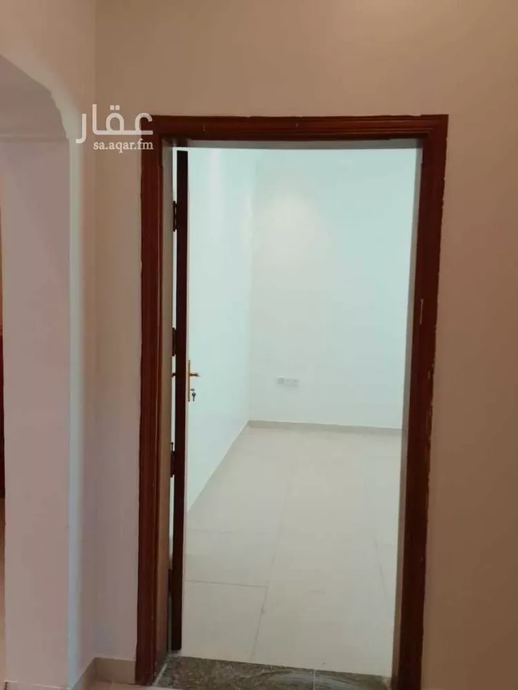 مكتب تجاري للإيجار في شارع الخرج القديم, حي طيبة, مدينة الرياض, منطقة الرياض صورة 2
