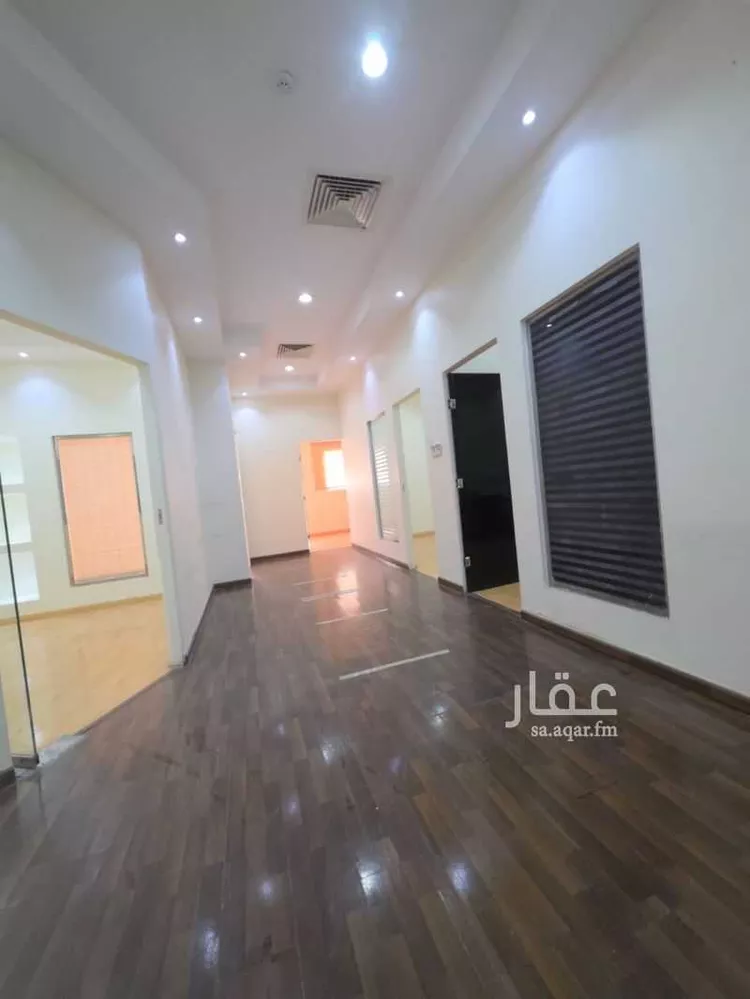 مكتب تجاري للإيجار في شارع الملك عبدالعزيز ابن عبدالرحمن سعود, حي السليمانية, مدينة الرياض, منطقة الرياض صورة 4