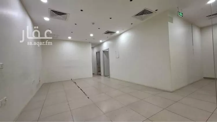 مكتب تجاري للإيجار في شارع الملك عبدالعزيز ابن عبدالرحمن سعود, حي السليمانية, مدينة الرياض, منطقة الرياض صورة 5