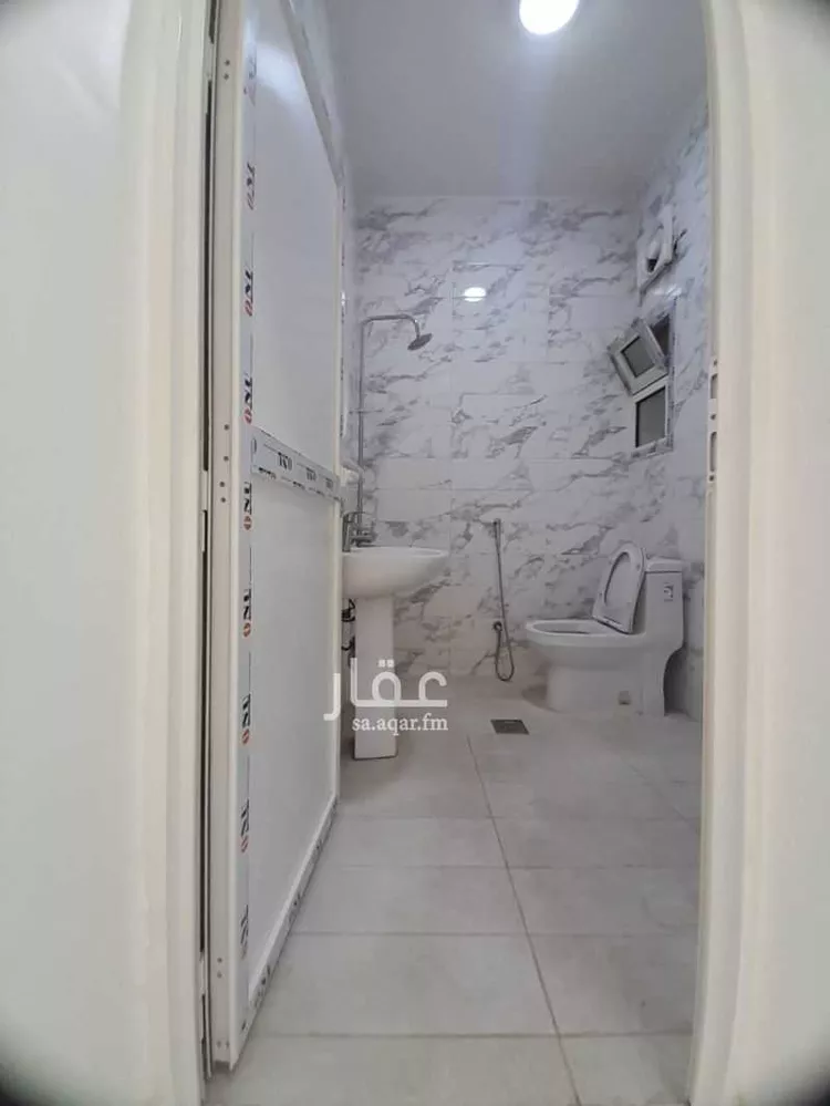 شقة للإيجار في شارع حاتم بن الليث, حي طيبة, مدينة الرياض, منطقة الرياض صورة 4