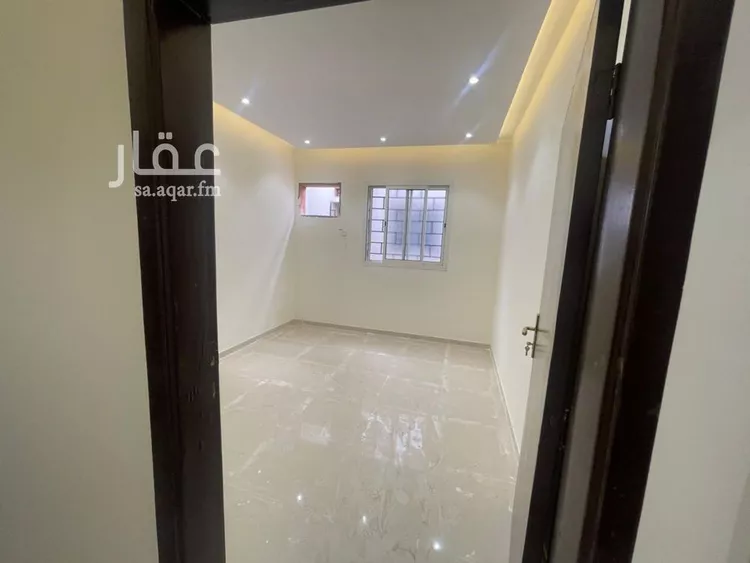 دور للبيع في شارع ابن الزبير الغرناطي, حي الرمال, مدينة الرياض, منطقة الرياض صورة 3