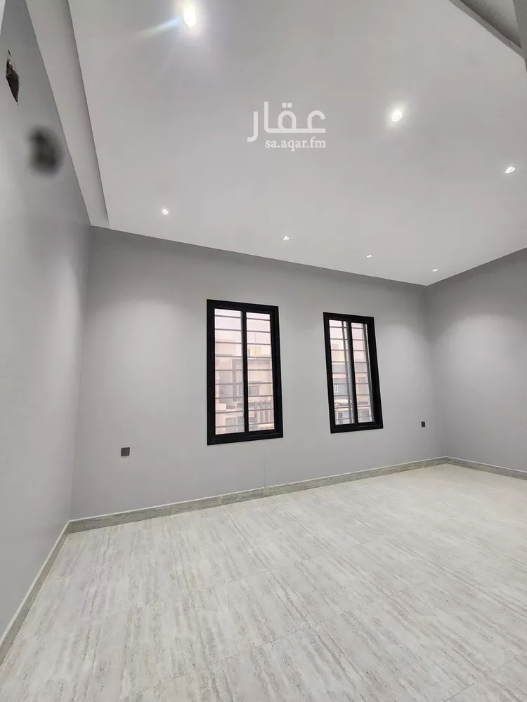 دور للبيع في شارع السائب بن زيد, حي البيان, مدينة الرياض, منطقة الرياض صورة 2