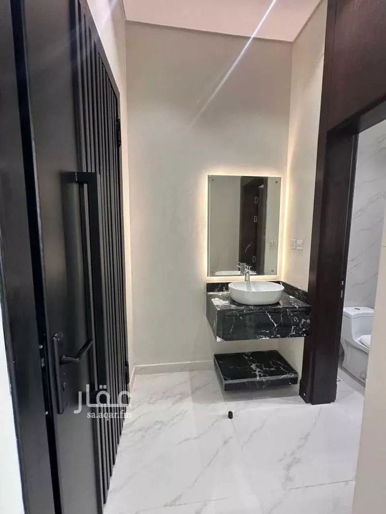 شقة للبيع في شارع الزهور 6, حي الزهور, مدينة صامطه, منطقة جازان صورة 4