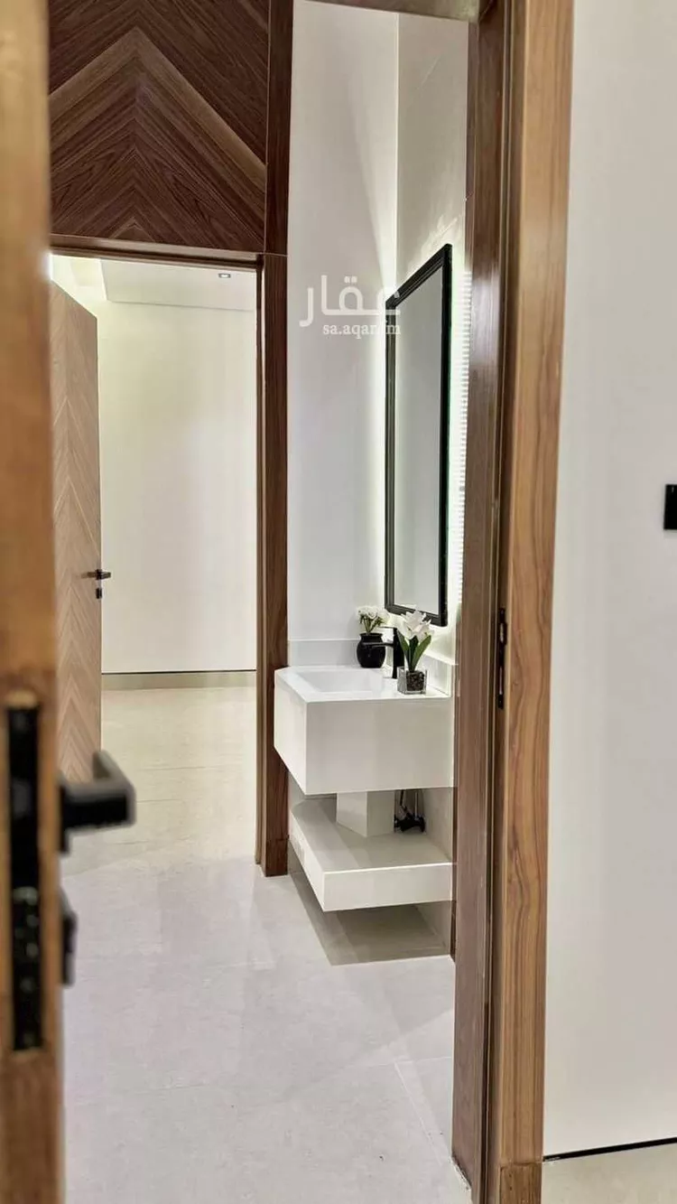 عمارة للبيع في شارع الامام محمد بن سعود, حي غرناطة, مدينة المزاحمية, منطقة الرياض صورة 2
