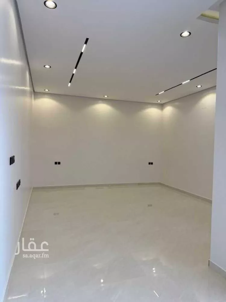 فيلا للبيع في شارع خليفه ابن حمد آل ثاني ، حي الجنادرية ، الرياض ، منطقة الرياض صورة 3