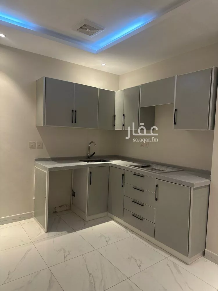 عمارة للإيجار في شارع صالح بن عباس, حي الزمرد, مدينة جدة, منطقة مكة المكرمة صورة 3