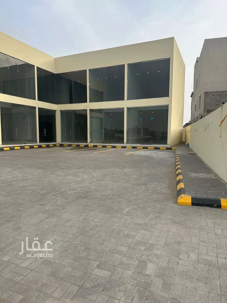 عمارة للإيجار في شارع سعود بن عبدالعزيز, حي الزمرد, مدينة جدة, منطقة مكة المكرمة