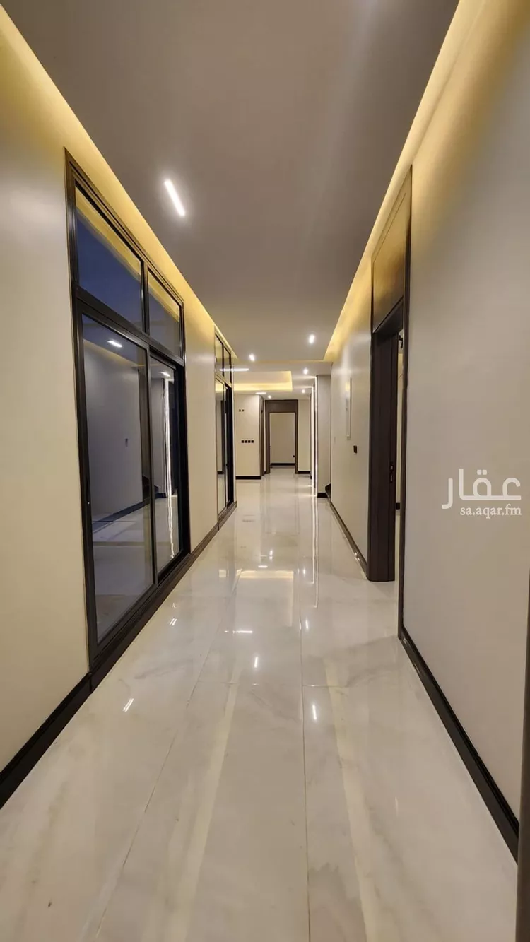 فيلا للبيع في شارع إبراهيم الأسدي, حي الشراع, مدينة جدة, منطقة مكة المكرمة صورة 4