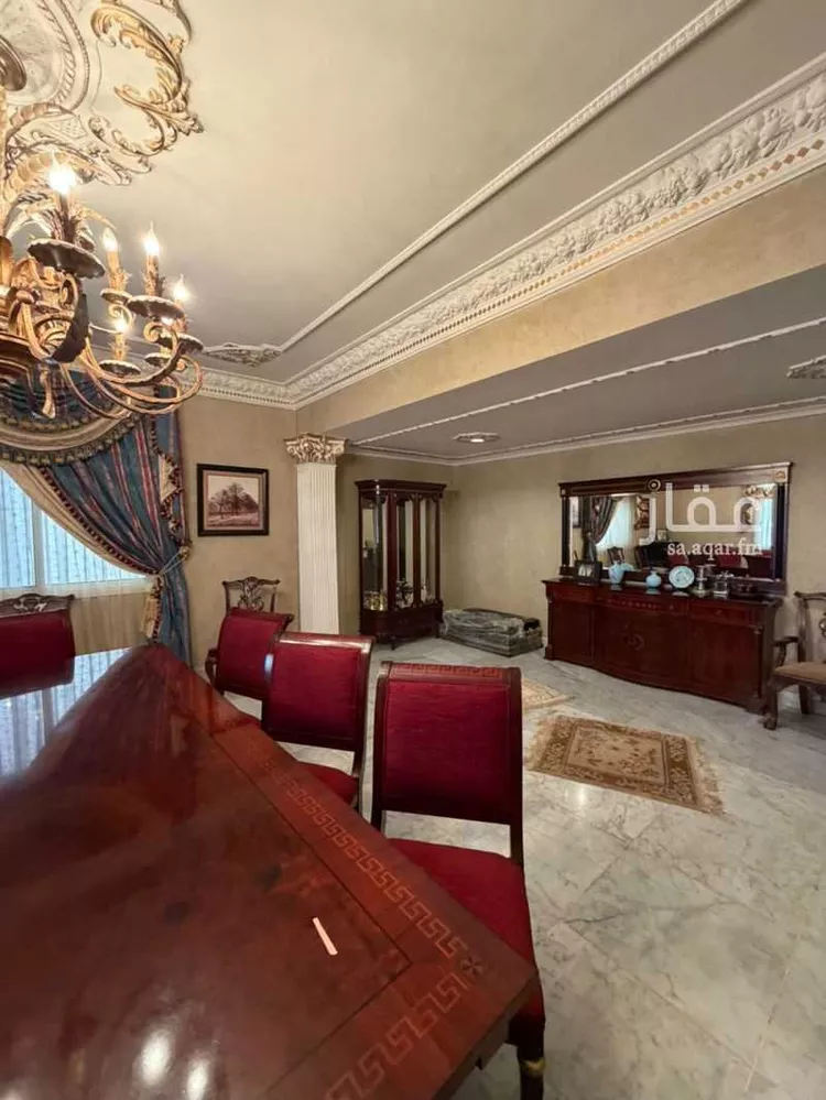 فيلا للبيع في شارع حسن نائب الحرم, حي الأندلس, مدينة جدة, منطقة مكة المكرمة 1 صورة