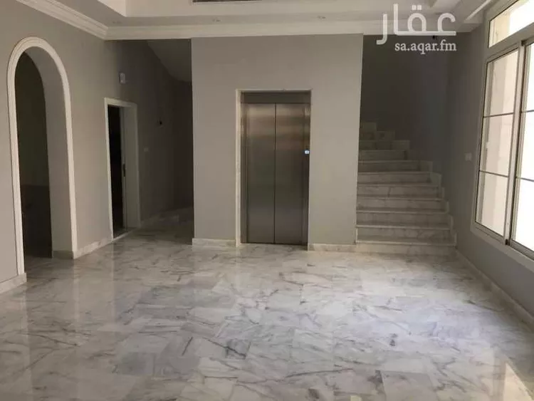 فيلا للبيع في شارع شهاب الدين النويري, حي الصواري, مدينة جدة, منطقة مكة المكرمة صورة 3