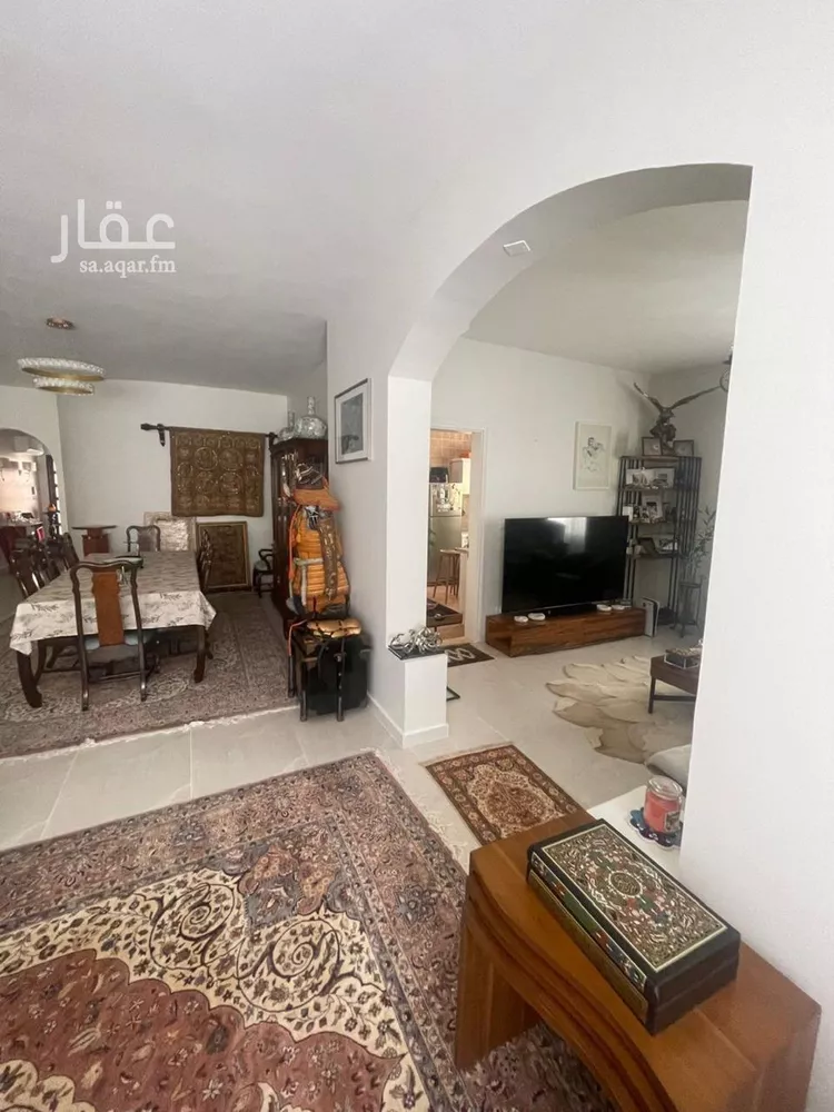 فيلا للبيع في شارع لسان الدين بن الخطيب, حي النعيم, مدينة جدة, منطقة مكة المكرمة صورة 4