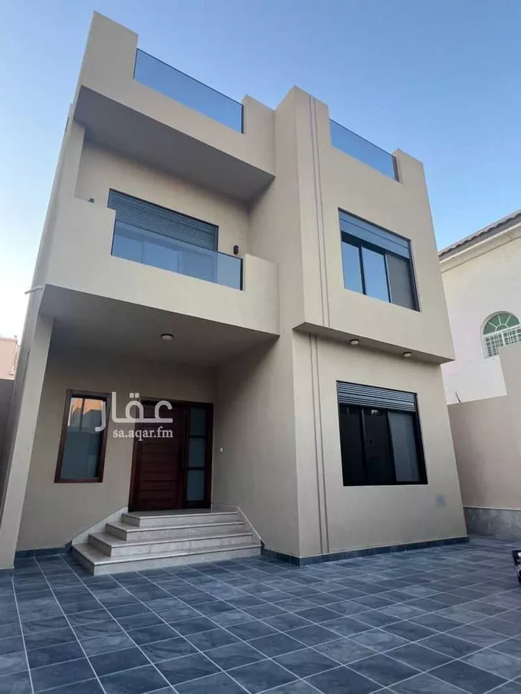 فيلا للبيع في شارع ابو العلاء الادريسي, حي النعيم, مدينة جدة, منطقة مكة المكرمة 1 صورة