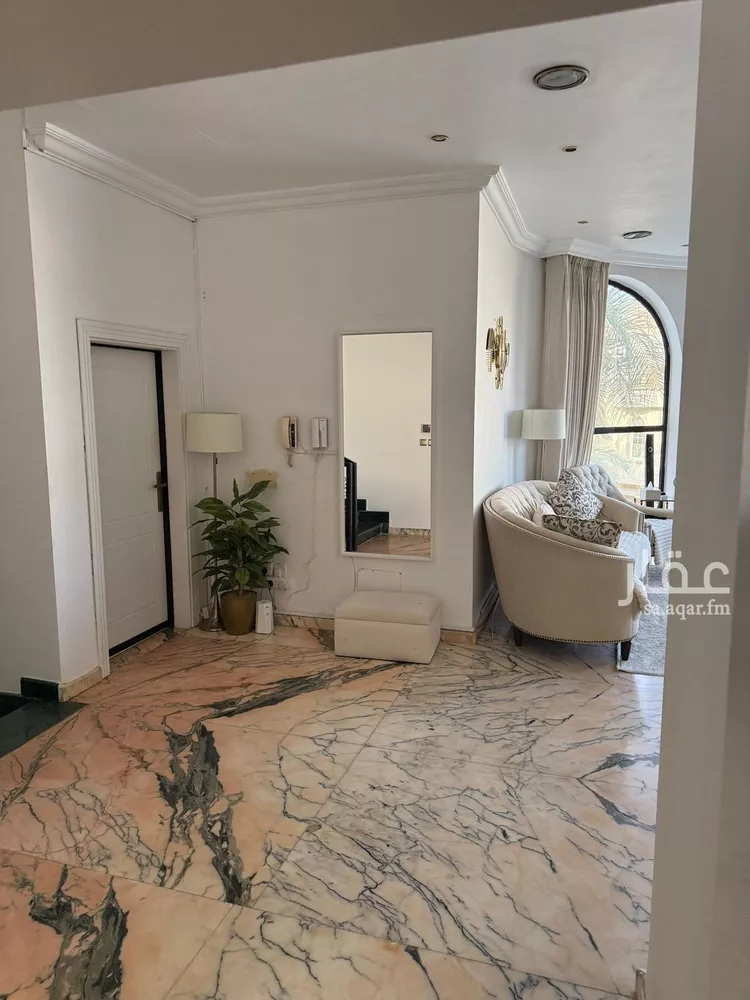 فيلا للبيع في شارع محمد بن الطيب, حي النهضة, مدينة جدة, منطقة مكة المكرمة صورة 2