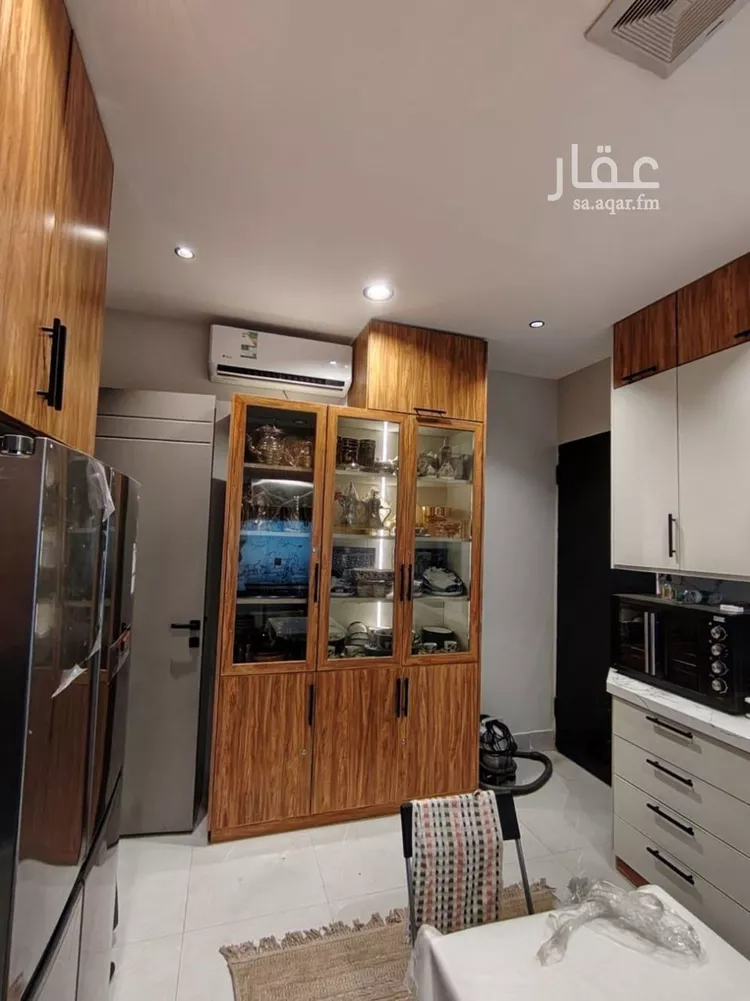 دور للبيع في شارع شارع, حي المعيزيلة, مدينة الرياض, منطقة الرياض 9