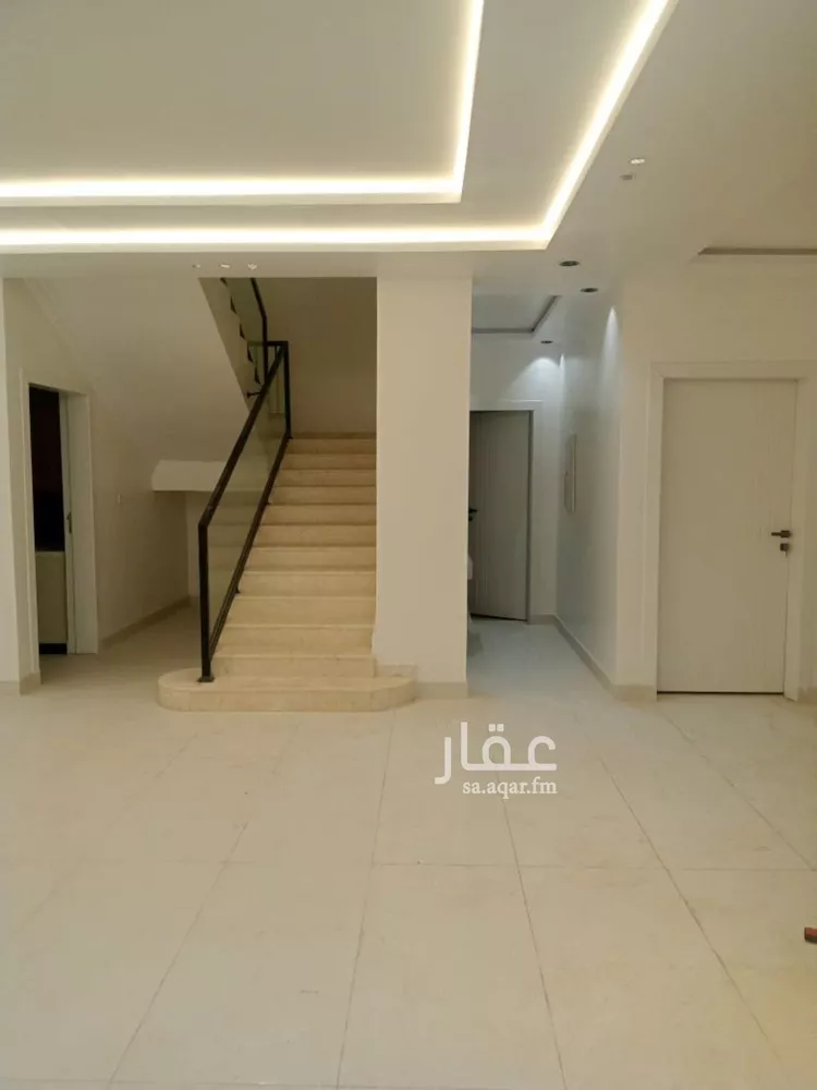 فيلا للإيجار في شارع رقم 384, حي النرجس, مدينة الرياض, منطقة الرياض