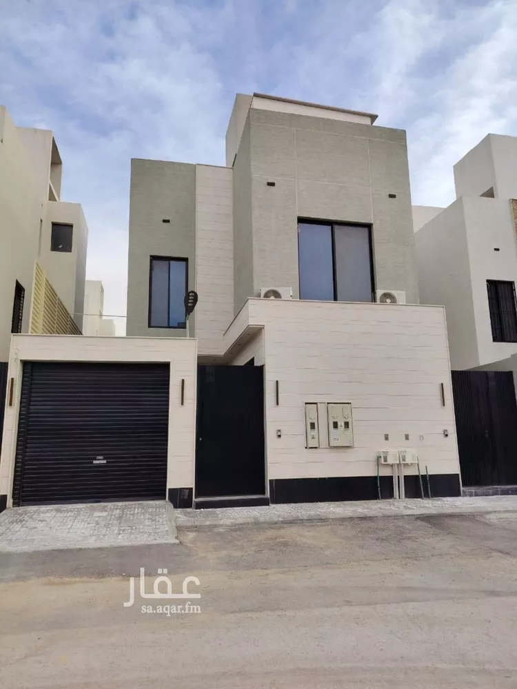 دور للبيع في شارع شارع, حي المعيزيلة, مدينة الرياض, منطقة الرياض 13