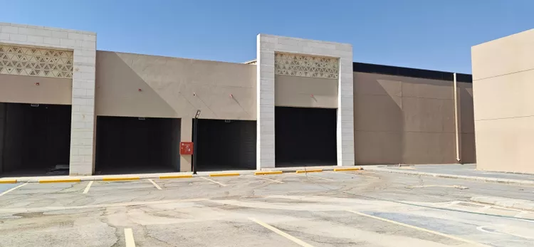 محل للإيجار في شارع جبل خيرة, حي الجنادرية, مدينة الرياض, منطقة الرياض 3