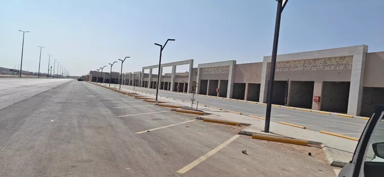 محل للإيجار في شارع جبل خيرة, حي الجنادرية, مدينة الرياض, منطقة الرياض