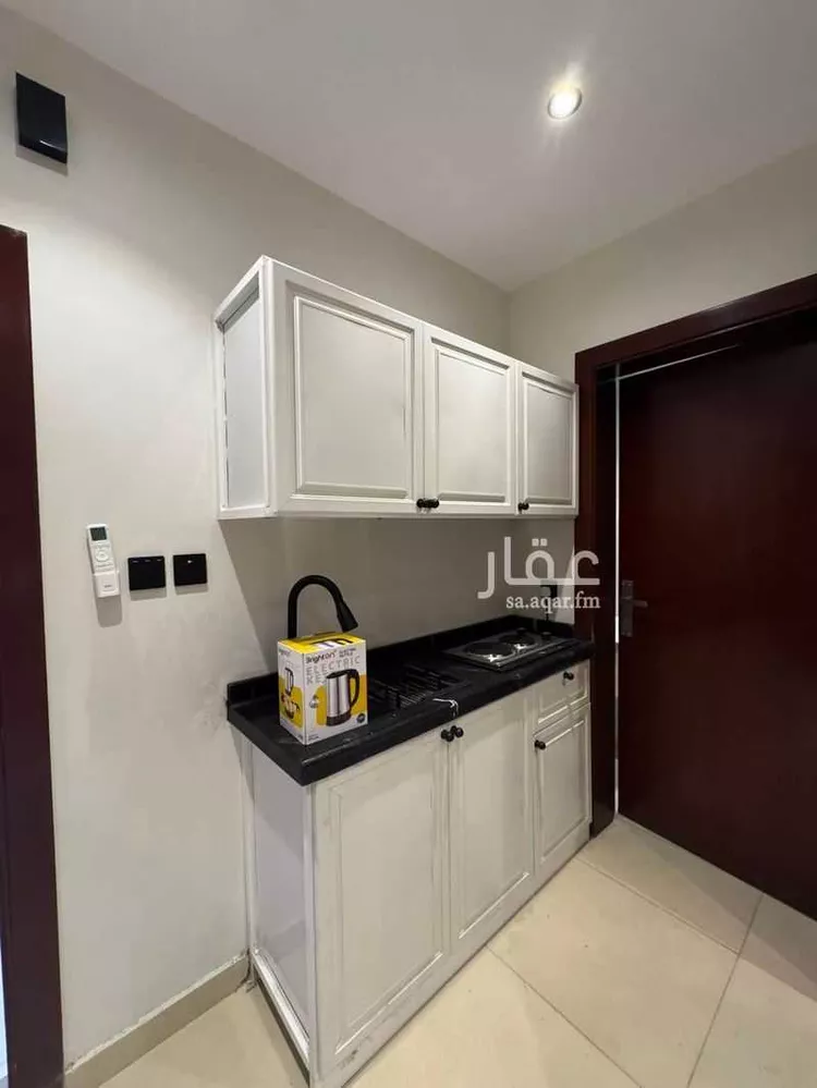 شقة للإيجار في شارع الفريق, حي العزيزية, مدينة جدة, منطقة مكة المكرمة 10