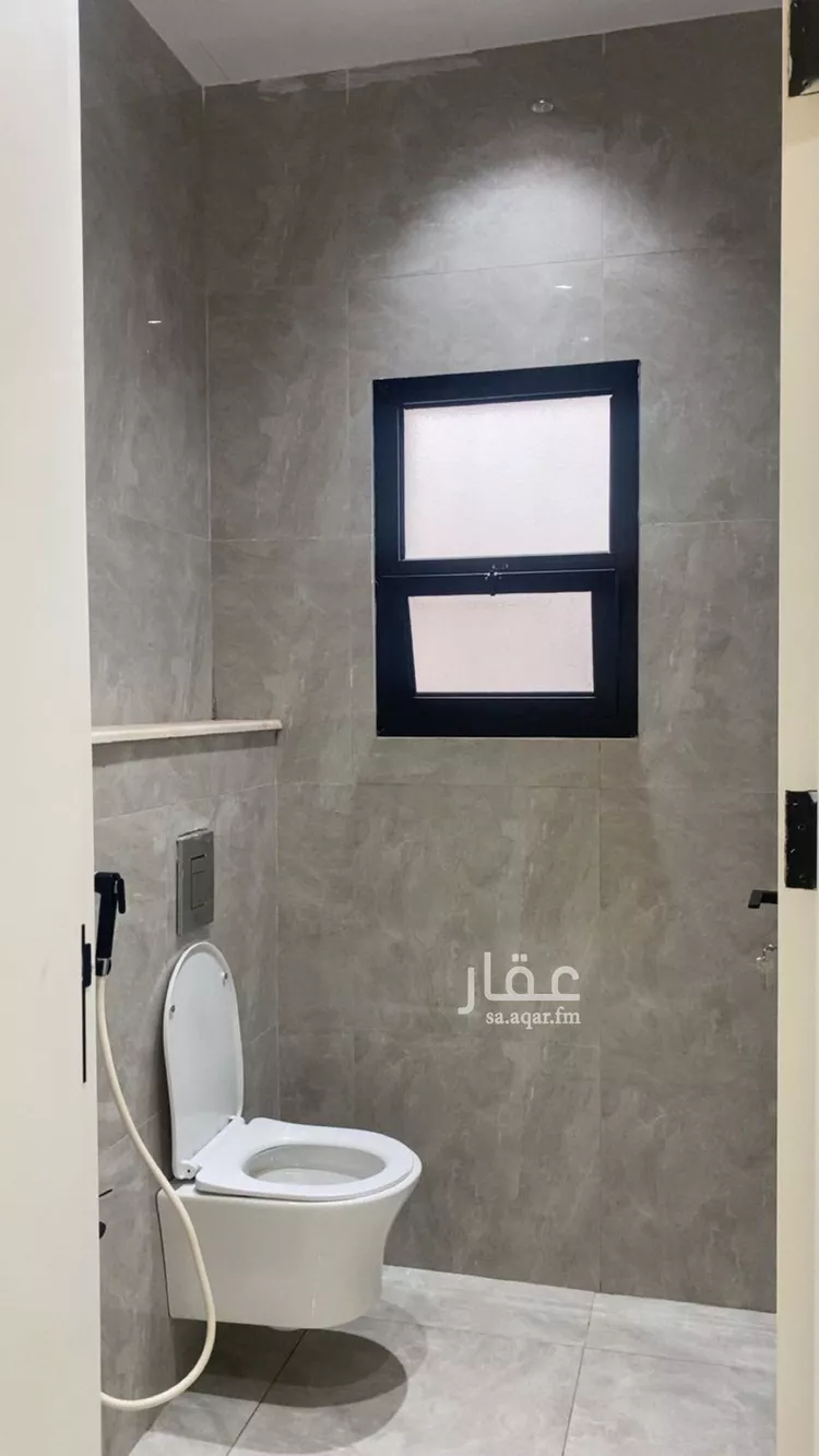 دور للبيع في شارع علاء الدين القرشي, حي العوالي, مدينة الرياض, منطقة الرياض