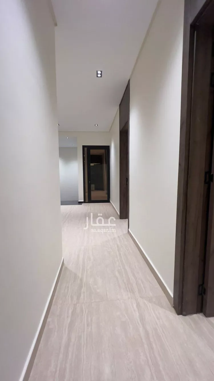 دور للبيع في شارع علي بن موفق, حي السويدي الغربي, مدينة الرياض, منطقة الرياض صورة 3