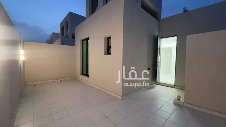 شقة للبيع في شارع نجم الدين الايوبي, حي طويق, مدينة الرياض, منطقة الرياض 7
