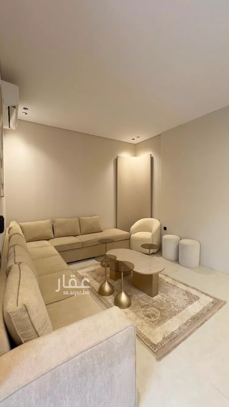 دور للبيع في شارع إسماعيل القيسي, حي عكاظ, مدينة الرياض, منطقة الرياض صورة 3