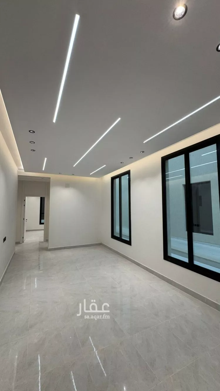 Floor for Sale in Riyadh Tuwaiq 14