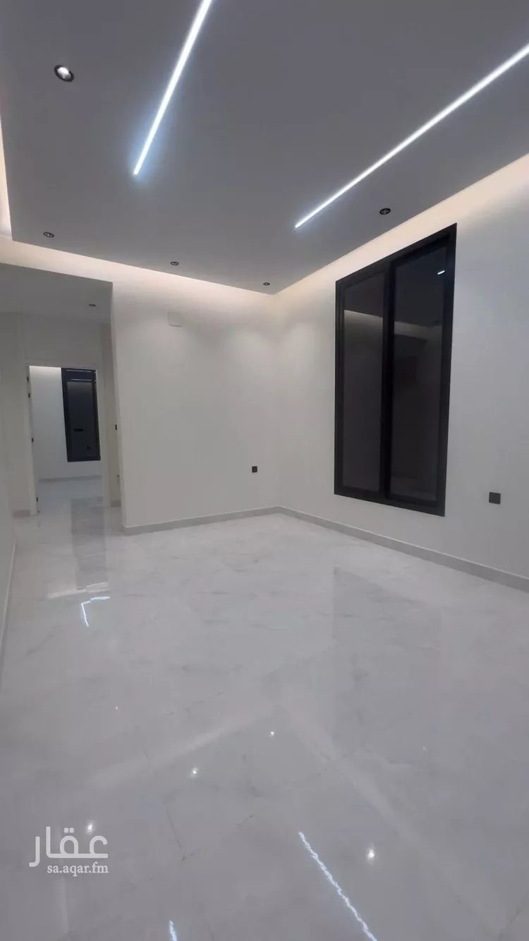 Floor for Sale in Riyadh Tuwaiq 14
