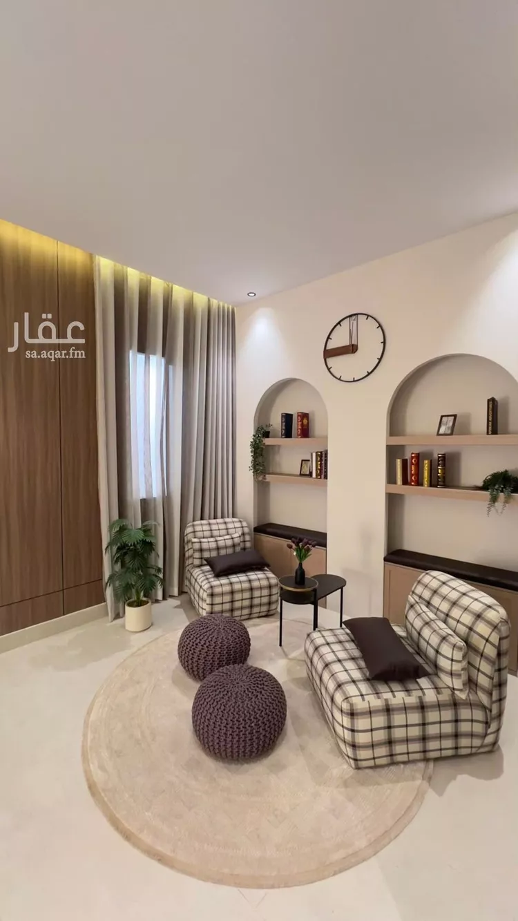 Floor for Sale in Riyadh Okaz 9