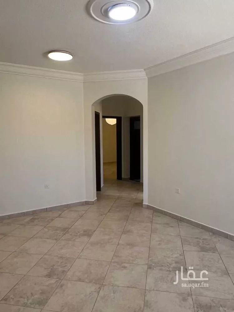 شقة للإيجار في شارع ابن جبير, حي الجامعة, مدينة الظهران, المنطقة الشرقية صورة 3