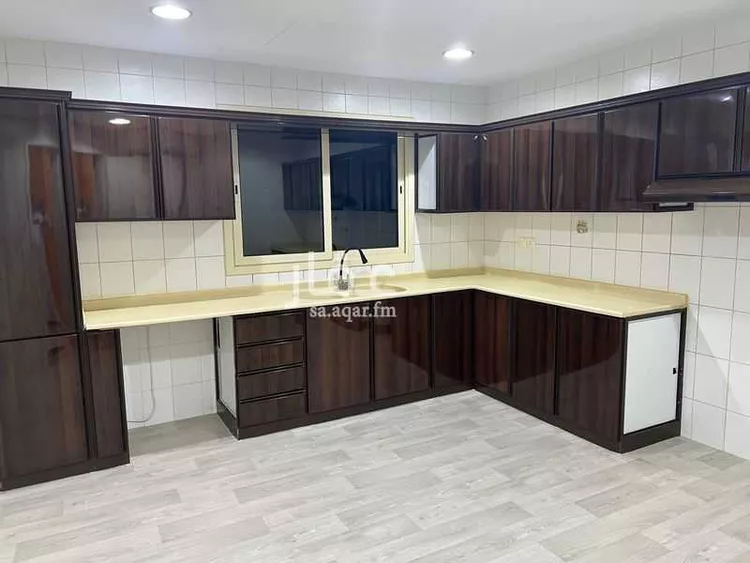 شقة للإيجار في شارع ابن جبير, حي الجامعة, مدينة الظهران, المنطقة الشرقية صورة 3