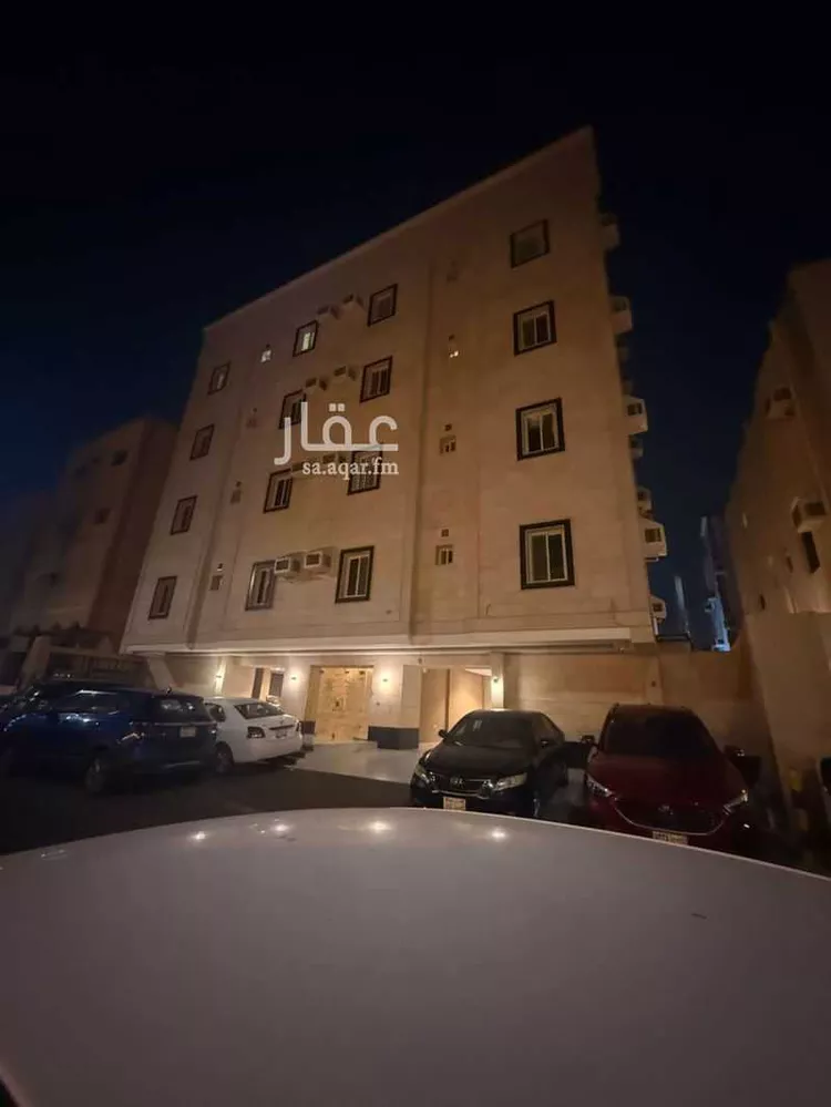 عمارة للبيع في شارع عبدالله ابو هريره, حي البوادي, مدينة جدة, منطقة مكة المكرمة