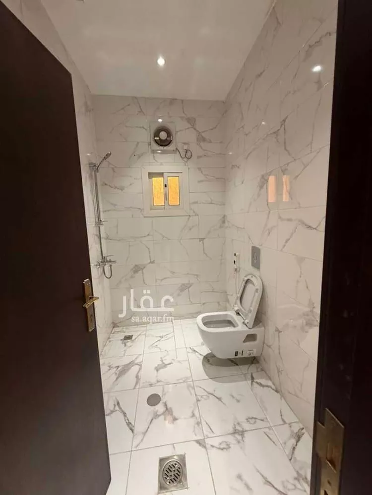 شقة للإيجار في شارع عبدالله ابو هريره, حي البوادي, مدينة جدة, منطقة مكة المكرمة صورة 3