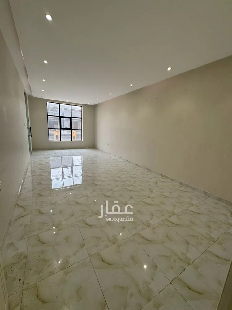فيلا للإيجار في شارع أبي إسحاق الفزاري, حي طويق, مدينة الرياض, منطقة الرياض صورة 4