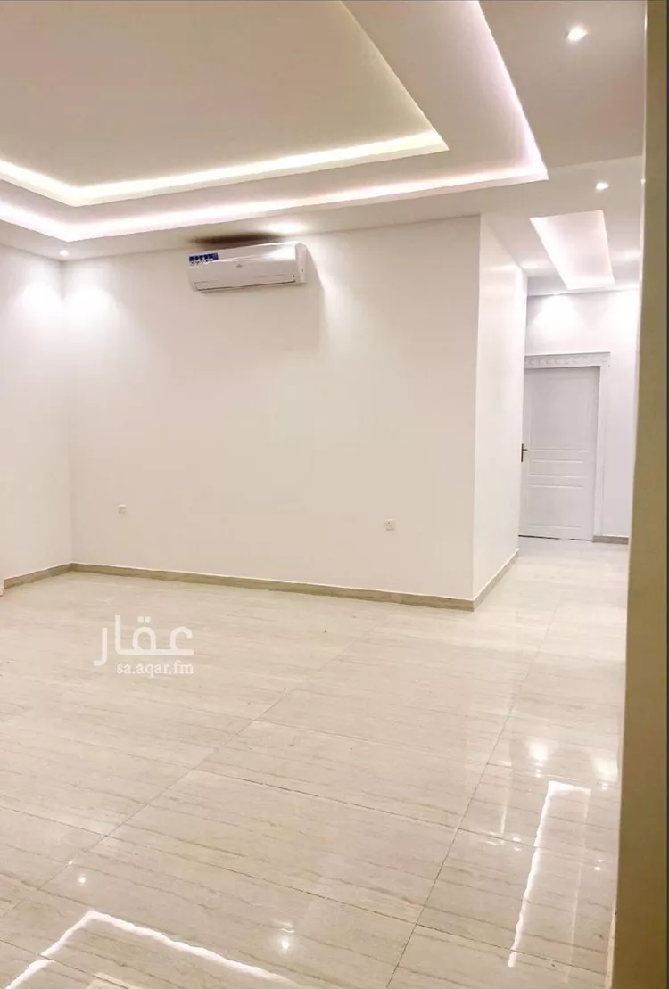 فيلا للإيجار في شارع أحمد بن إبراهيم الأزهري, حي العارض, مدينة الرياض, منطقة الرياض صورة 4