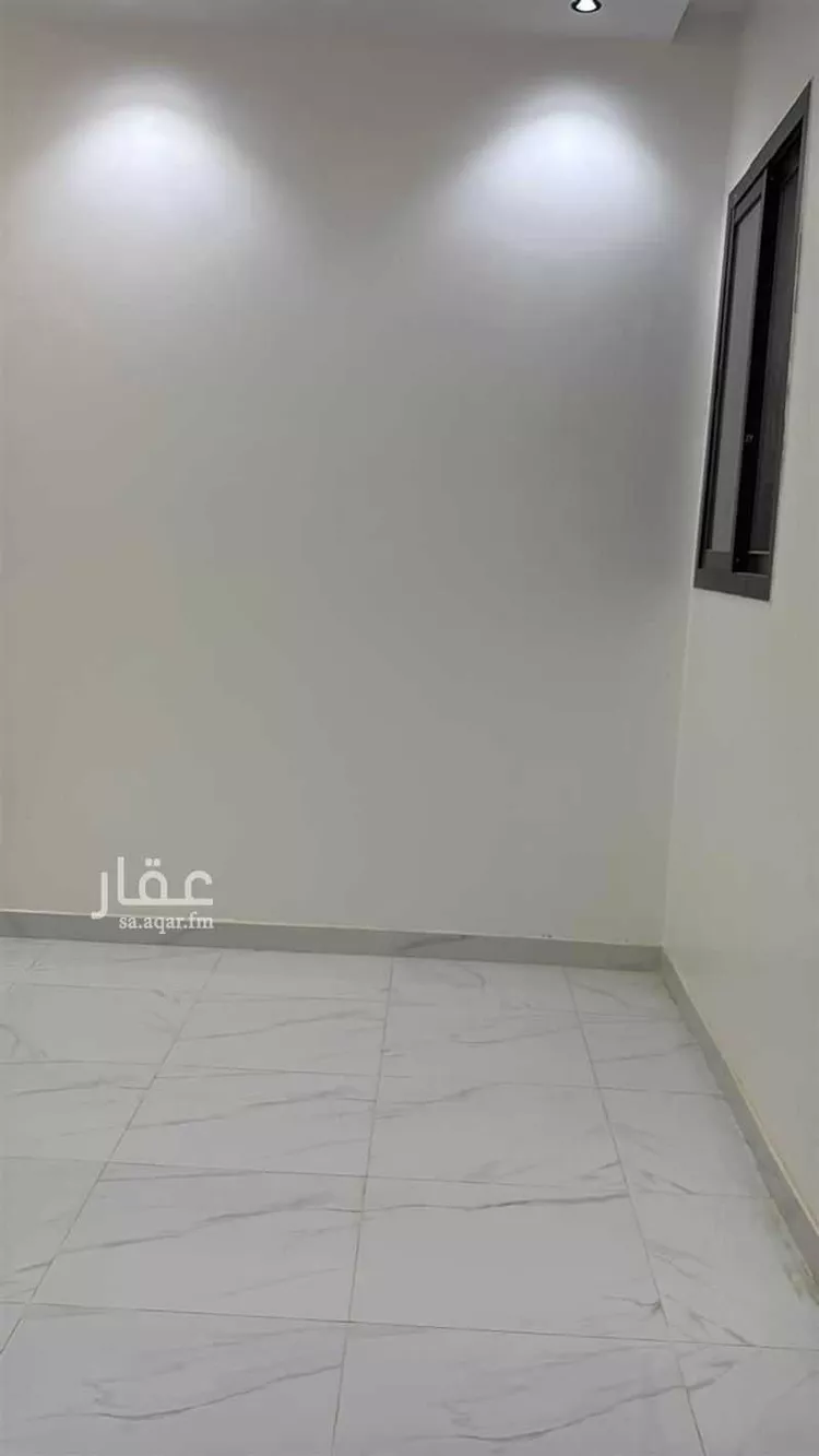 دور للبيع في شارع عبدالعزيز بن أحمد التميمي, حي السويدي, مدينة الرياض, منطقة الرياض 7