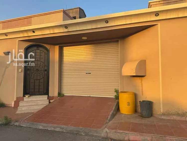 فيلا للبيع في شارع الشعبي, حي اللصافة, مدينة المذنب, منطقة القصيم صورة 3