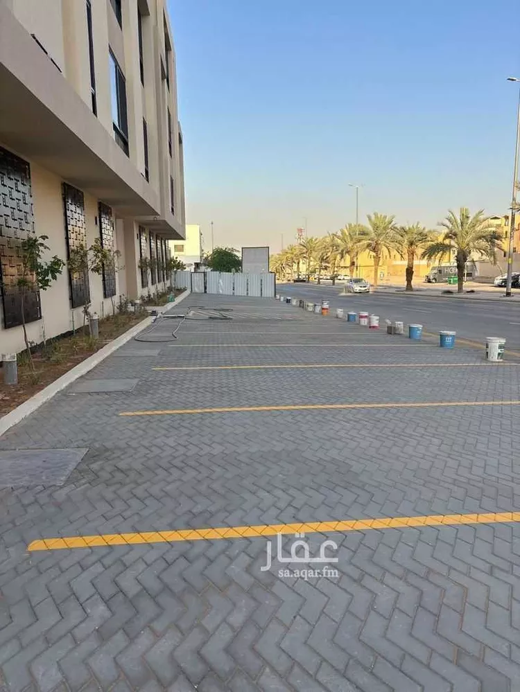 عمارة للبيع في شارع حسين آل الشيخ, حي السويدي, مدينة الرياض, منطقة الرياض صورة 2