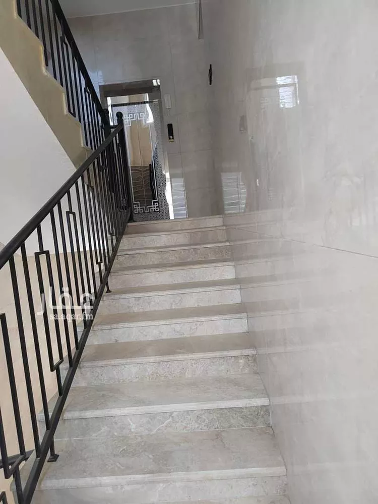 Building for Sale in Ahad Rufaidah Az Zuhur 8