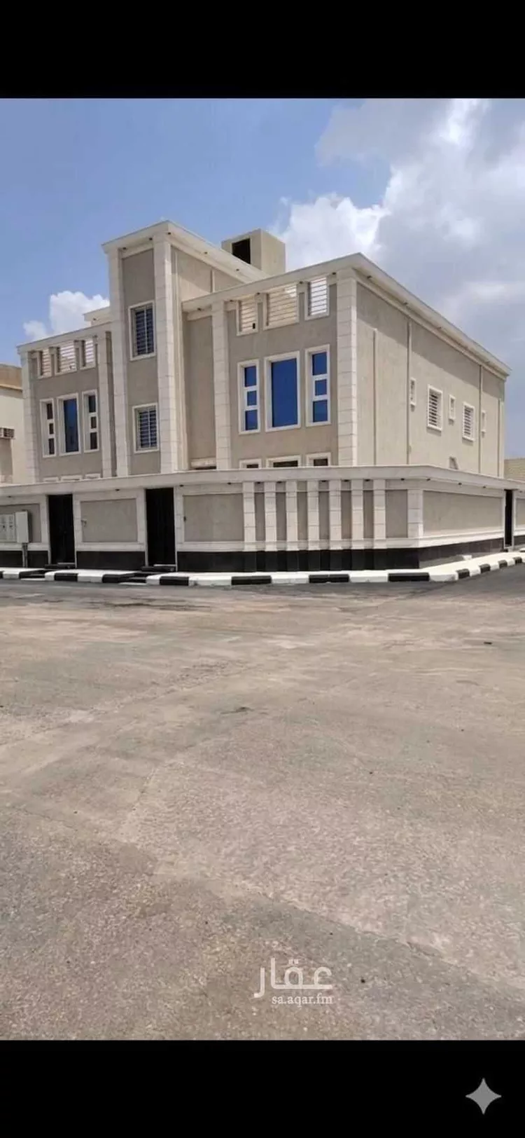 Building for Sale in Ahad Rufaidah Az Zuhur