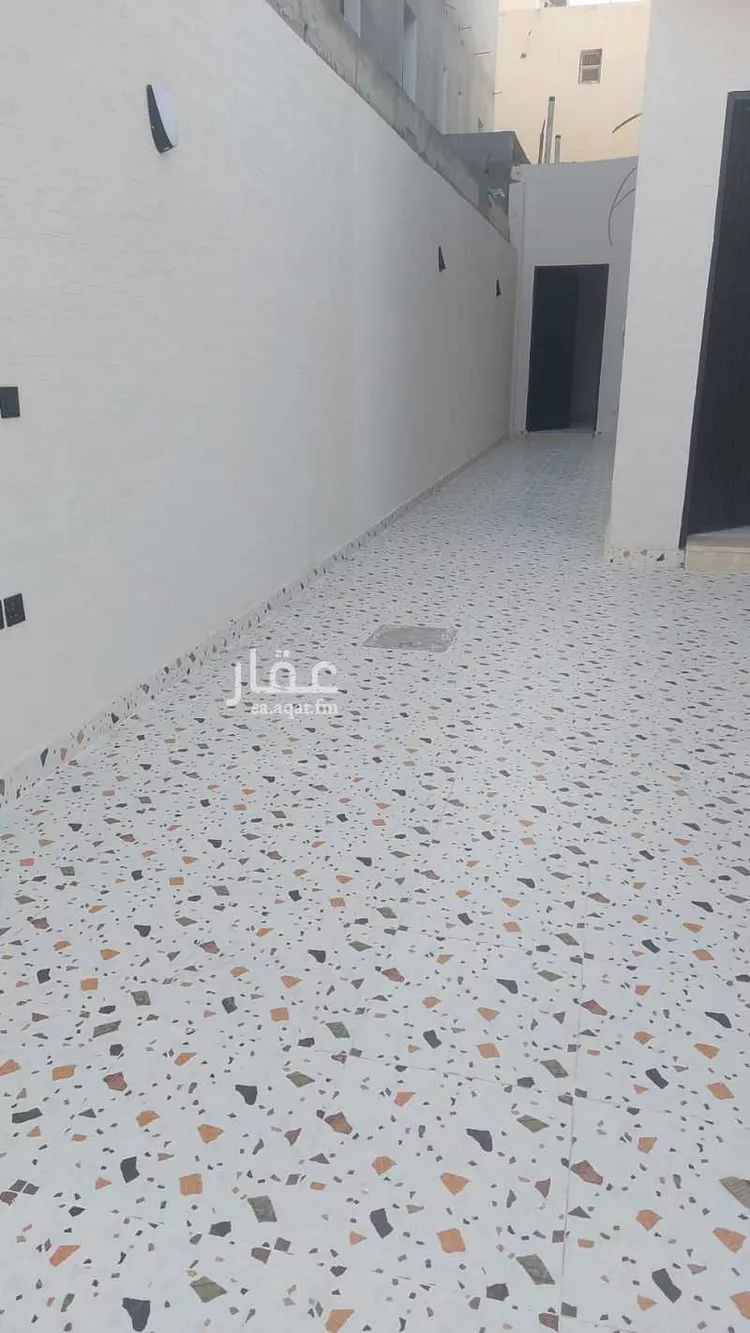 Floor for Sale in Riyadh Dhahrat Namar صورة 2